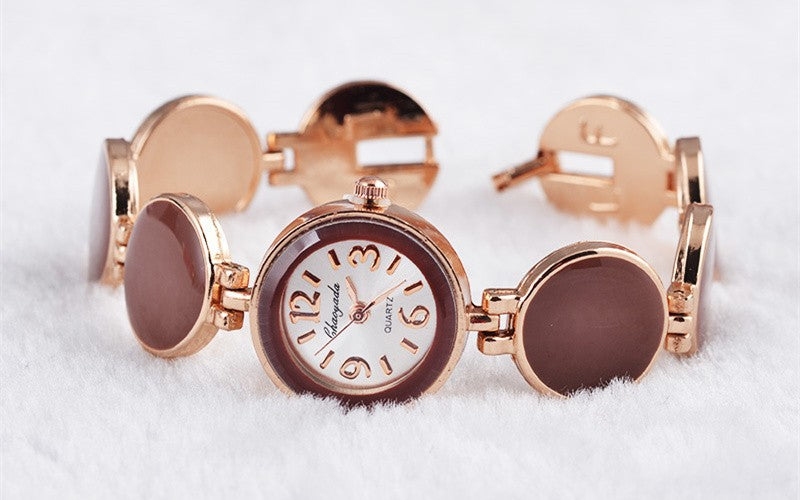 The brown circle bracelet watch