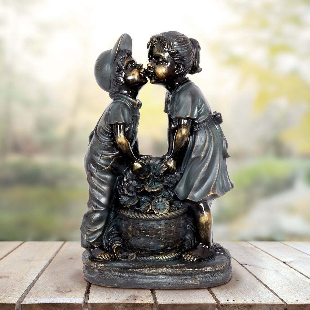 Outdoor Ornaments Boys and Girls Playing in Water Resin Sculpture Crafts