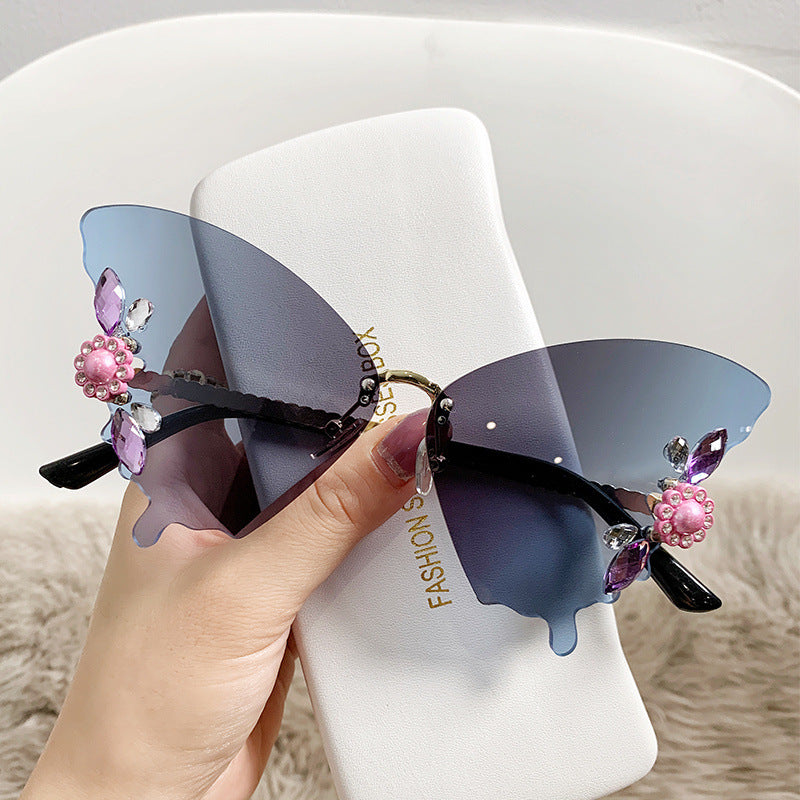 Trimmed Butterfly Shaped Sunglasses Diamond-studded Bright Colourful Hipster