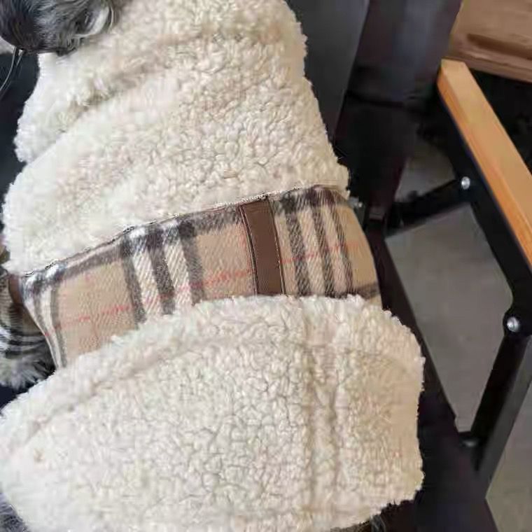 warm lambswool coat for small and medium sized dogs and cats